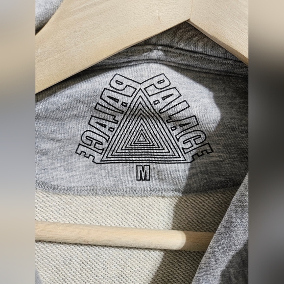 Palace Jenny Hoodie M NWOT - Picture 6 of 6